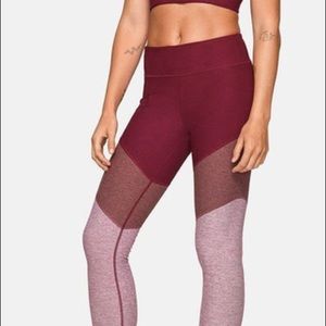 Outdoor Voices 7/8 Spring Tri-tone M in Burgundy